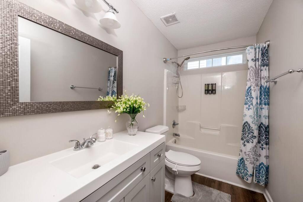 Queen City Family-Friendly Entire House, تشارلوت المظهر الخارجي الصورة